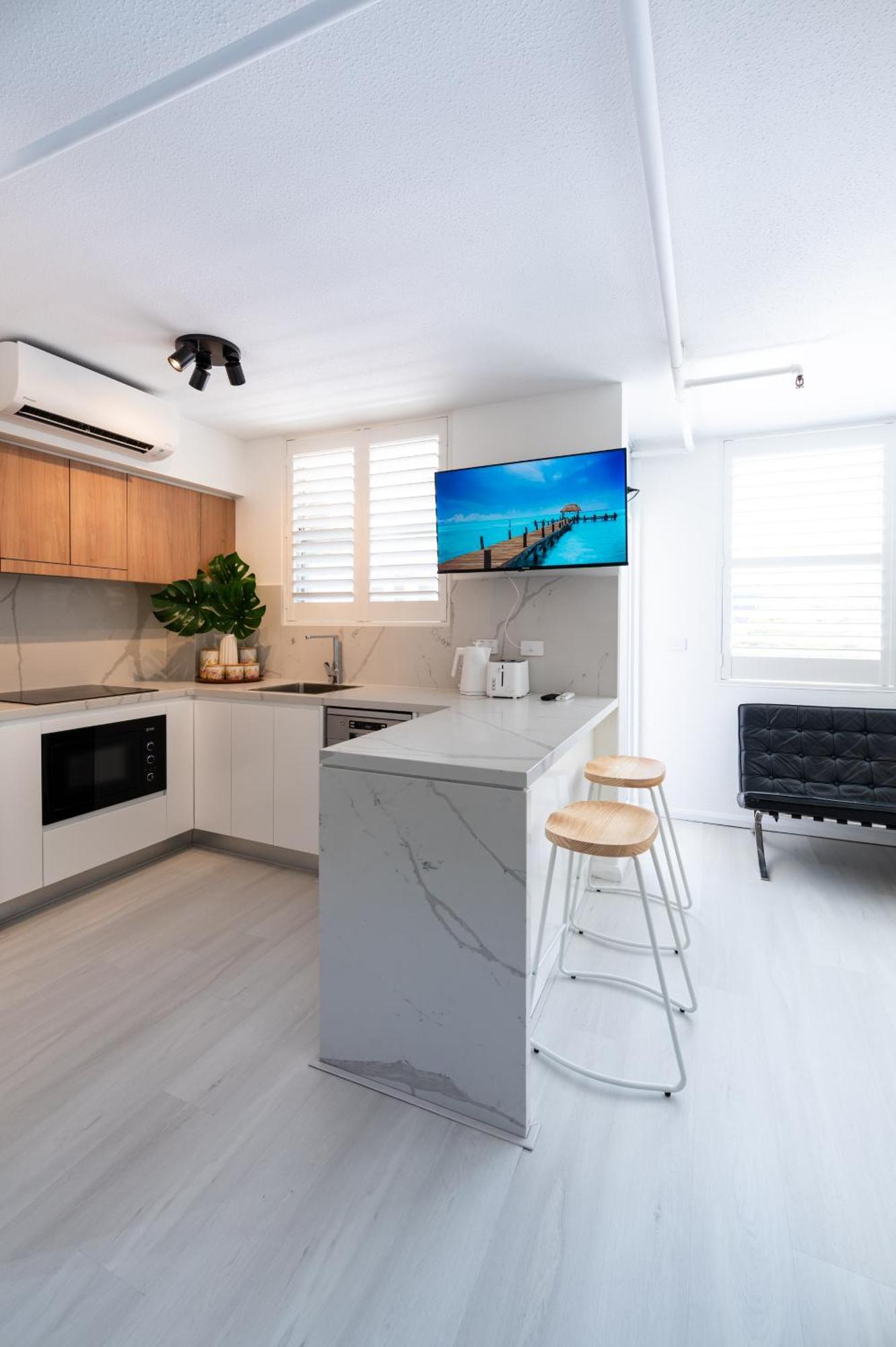 Holidayrento Bondi Beach Ocean View Rooftop Pool 시드니 외부 사진